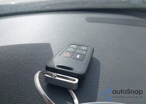 2008 Volvo Xc70 3.2 из США, поврежденный, VIN YV4BZ982981009341